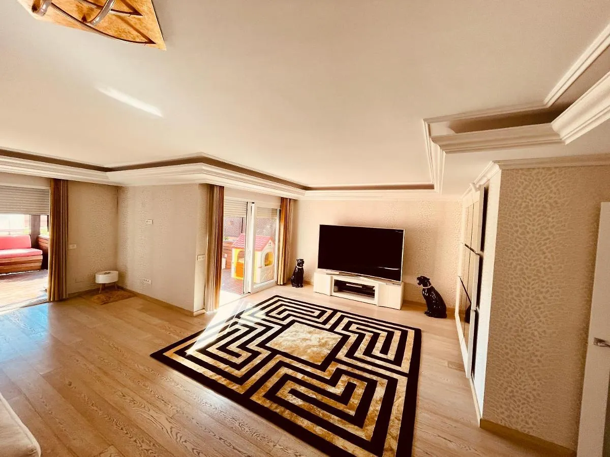 Banus Hause Apartment Marbella